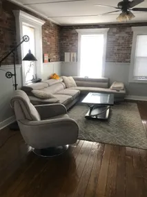 In style row house with private hot tub/pool table - Image 4