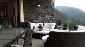 LAKE COMO EXCEPTIONAL AND WONDERFUL VIEW - Image 3