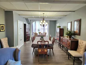 3000sq Parisian MidCentury WFH & Family RiverHaven - Image 4