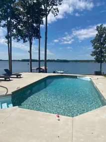 Lakeside Retreat Entire House Inground pool, kayaks, dock - Image 2