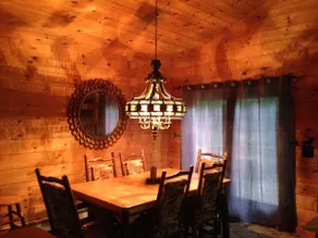 Real log cabin,stone fireplace,great wifi, private - Image 4