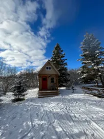 Tip Inn | Private Escape | Firepit | Trails - Image 4