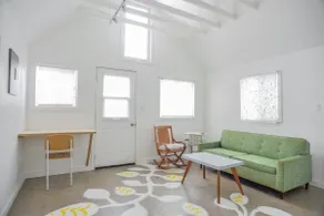 The Coach House - Summer Sandbanks Pass Included - Image 3