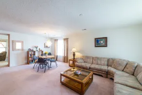 Spacious Rio Rancho Home - Image 4
