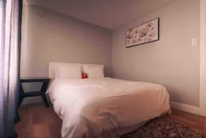 Mary's Modern House - Image 5
