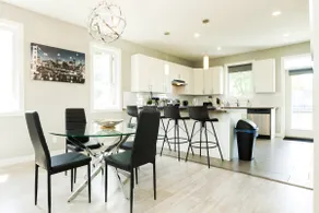 Executive Home - Long Stays Welcome - Garage Parking - Free WiFi & Netflix - Image 3