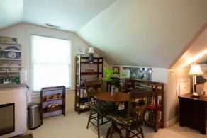 Lockeland Loft - Image 4