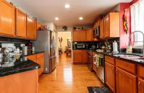 Stunning home for 8 in Naperville! Smart TV'S - Image 2
