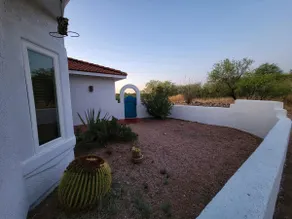 Charming home with stunning views! - Image 3