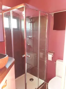 Funky, comfortable, romantic & central. sleeps 2/4 - Image 5