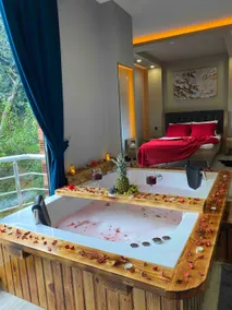 Amazing view and quiet place - Image 2