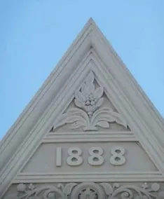 Historic Luxury | City Location | Walk to Gorge - Image 2