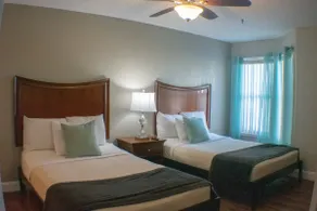 Convenient Location, Disney Destination - Image 3