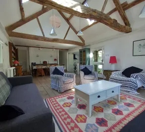 Gesail Barn and Farmhouse - Image 4