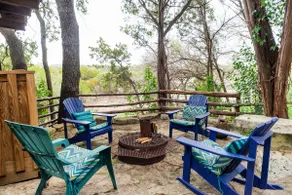 Peace Retreat Lake House - Sleeps 10 - Image 4