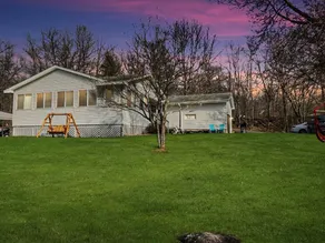 Lakefront Cabin on Lake Mille Lacs/Private Spacious 4BR Retreat - Image 2