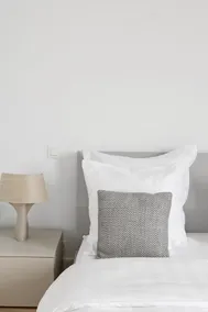 Premium apartment • Balcony & 2 bedrooms - Image 3