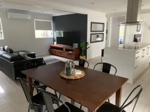 Ruby Tuesday - Little Beach House - Image 3