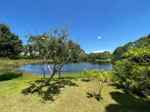 Modern Lakeview Oasis Close to the Coast - Image 3
