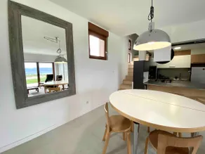Wonderful lake view, quiet location, reversible AC - Image 5