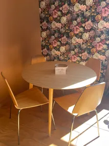 Top House-stylish property in village location - Image 3