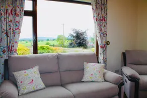 Urbal Lodge near the Dark Hedges & Causeway Coast - Image 2