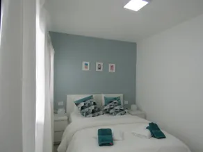 Lyon apartment - Image 5