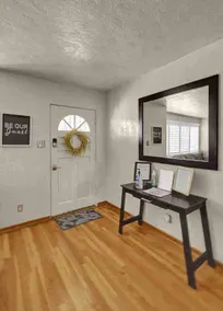 Nashville Bungalow - Image 5