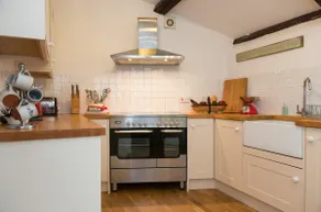 Beamy coastal country cottage near SW Coast Path - Image 4