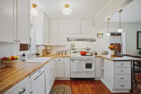 Sunny 1940s Olde Town Charmer with Amazing Patio! - Image 5