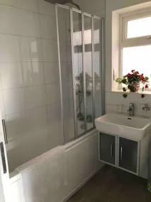 Beautiful 1 bed annex, suburban location near NEC. - Image 4