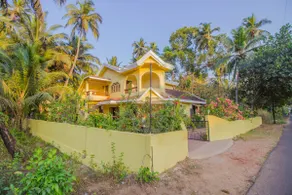 Belleville Guesthouse - Image 5
