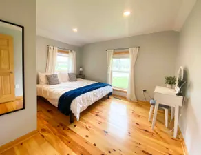 1 Mile to Campus - private - cozy - entire home - Image 2