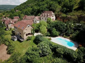 Stort hus med fantastisk utsikt över Lot dalen med privat pool - Image 5