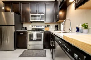 The Perfect Pettaway Pad 4 Digital Nomads/ Couples - Image 3