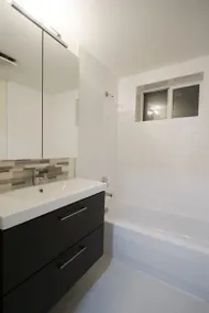 Private Entrance 2 Bedroom Basement - Image 4