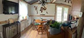 Cabin at YarBrown Farm-6 miles from First Monday - Image 3