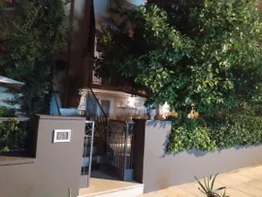 Unique Luxury House - Image 4