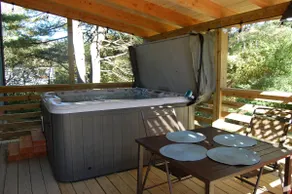 Cannon Mt Escape I with Jacuzzi (first floor) - Image 2