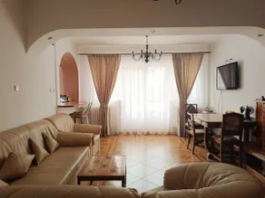 Villa with Caraiman view and pool table - Image 2