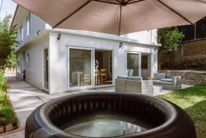Luxury villa, close to lake. - Image 3