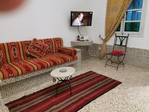 Comfortable apartment in charming residence - Image 4