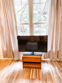 Flamingo Cottage looking at the Pedernales River - Image 5