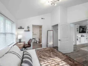 Dog Friendly • The Whyte House in Central Wilmy! - Image 5
