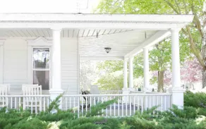 Central A/C! Downtown! Walk to town/Lake Michigan! - Image 4