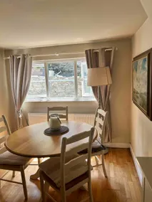 Little Cottage in Woodstock - Image 4