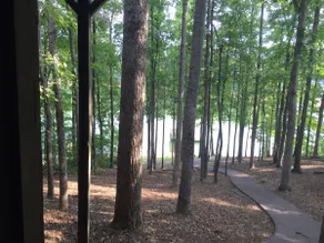 3bd/3ba Lake House, Sleeps 10, 40 min to Clemson - Image 4