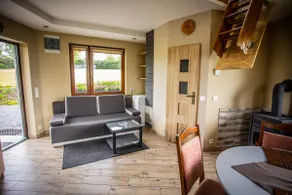 Cottage with pool, bathtub, fireplace in Dębowy Gaj - Image 5