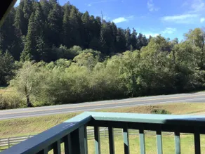 Adjacent to Redwood National Park - Image 5