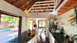 Luxurious Tropical Moorea Villa - Image 4